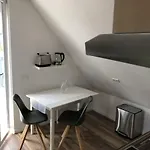 아파트 Hundertmorgenfeld 33 *