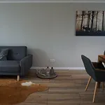 Апартаменты Hundertmorgenfeld 33