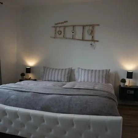 Hundertmorgenfeld 33