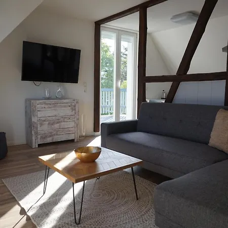 Hundertmorgenfeld 33 Appartement *