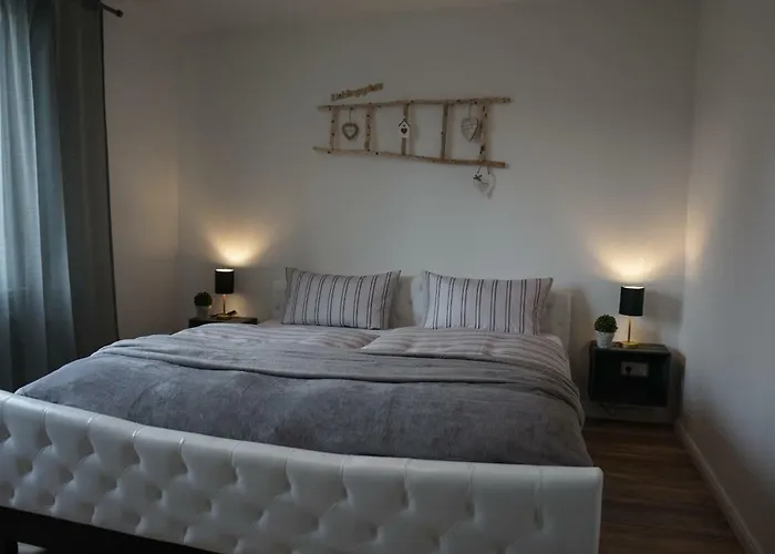 Hundertmorgenfeld 33