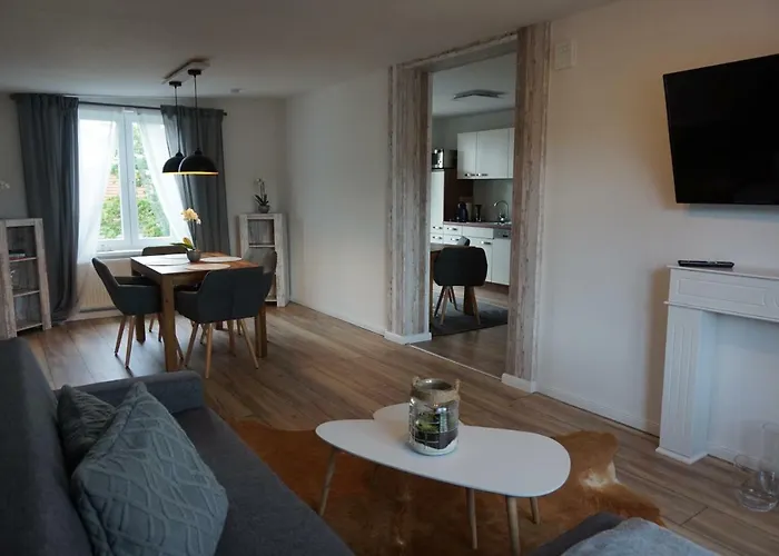 Hundertmorgenfeld 33 * ヴェルニゲローデ