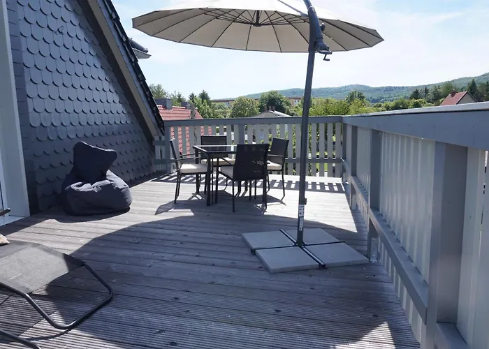 アパート Hundertmorgenfeld 33 *